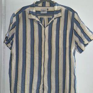 Goodfellow & Co Blue and Cream Casual Button Down Shirt